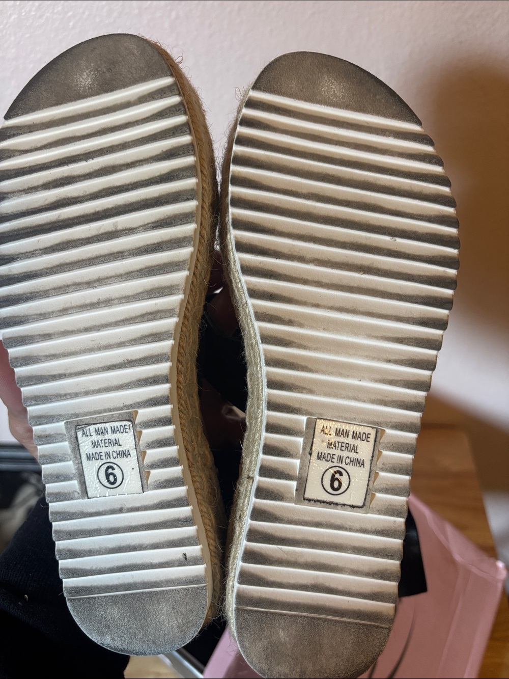 Soda Woman’s  Black Espadrille Platform Sandals, Size 6 - Picture 7 of 8
